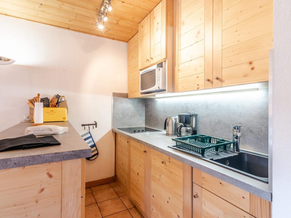 Confortable T4 à Morzine, terrasse, garage, proche centre - FR-1-754-13 Apartment in Les Gets