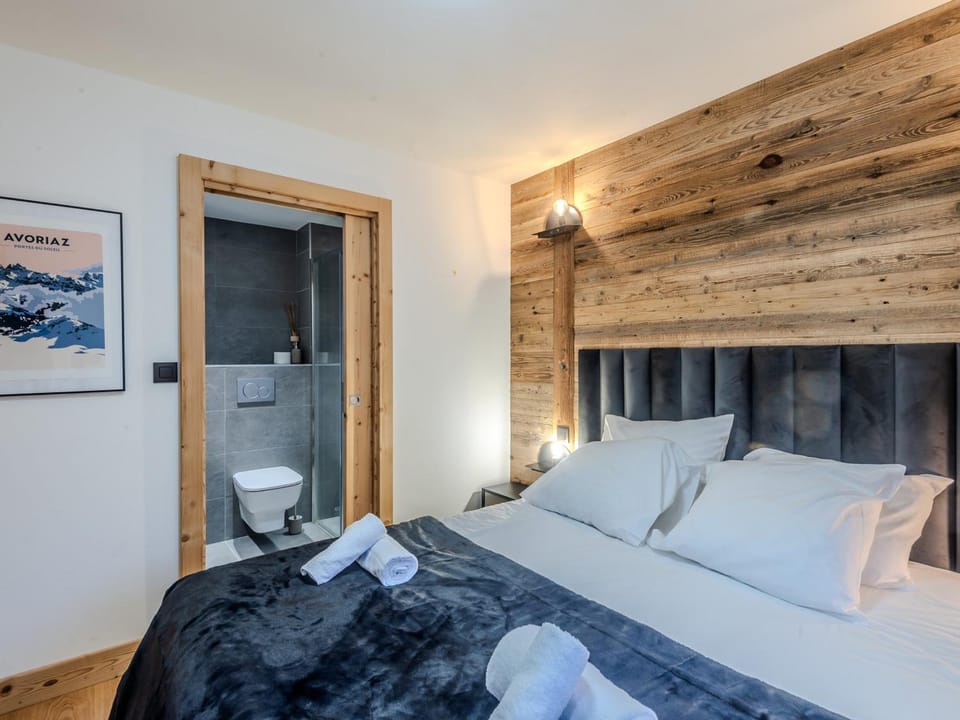Chalet charmant rénové au centre de Morzine avec parking, capacité 4 pers. - FR-1-754-38 Chalet in Morzine