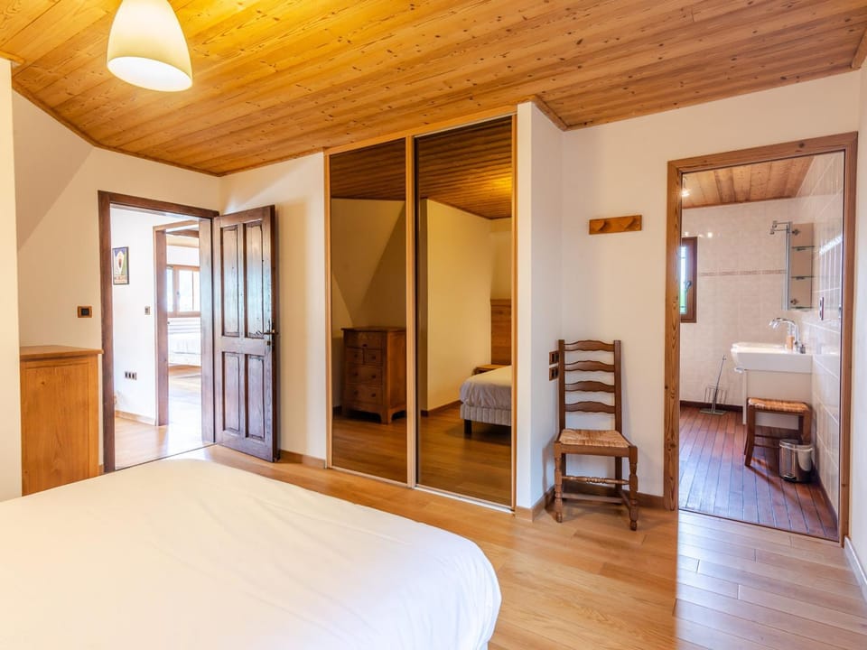 Appartement rénové à Morzine - Animaux admis, Parking, Wi-Fi - FR-1-754-32 Apartment in Montriond