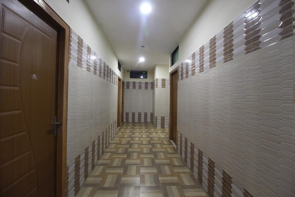 JKS DELUXE LODGE Hotel in Tamil Nadu