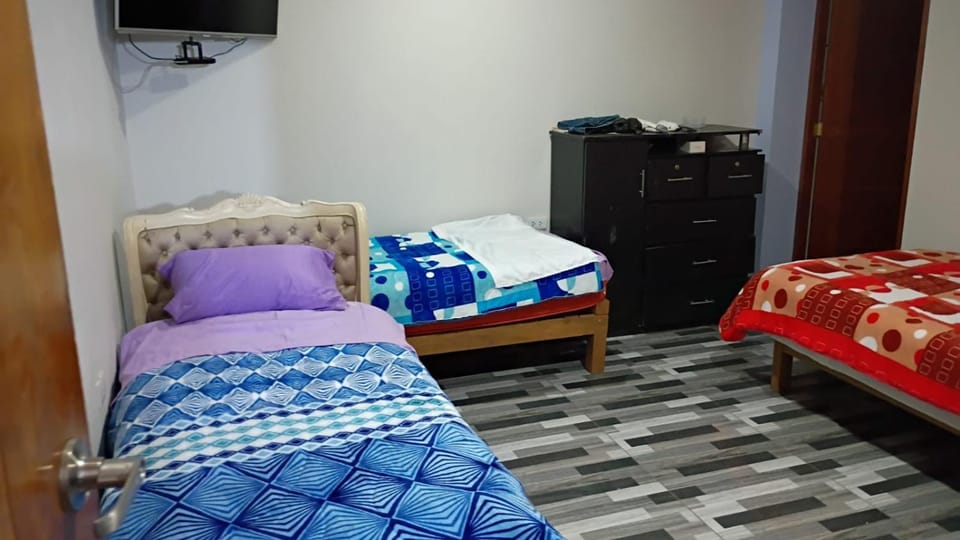 TRANSFER VIP HOSTEL Vacation rental in Los Olivos