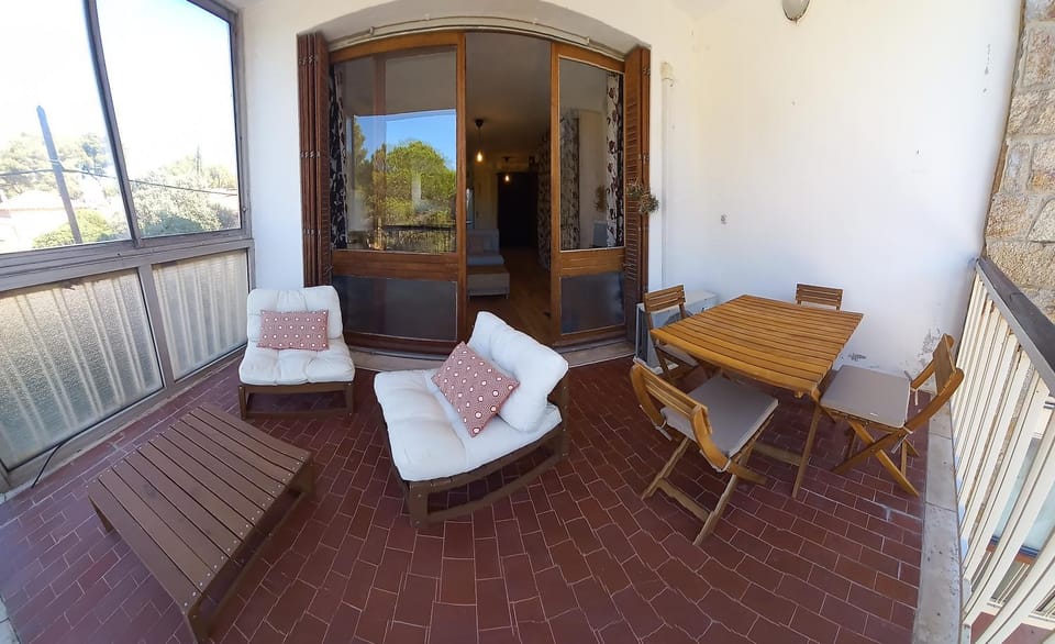 Patio, View (from property/room), Balcony/Terrace, Seating area, Dining area