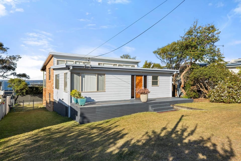 Absolute Blue by Experience Jervis Bay House in Vincentia