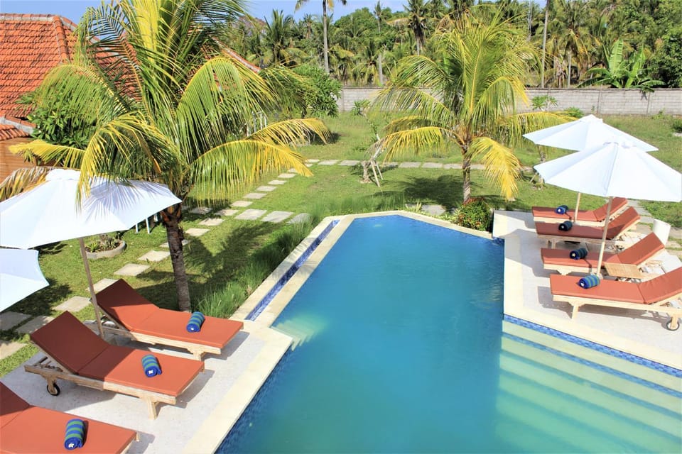 Property building, Swimming pool