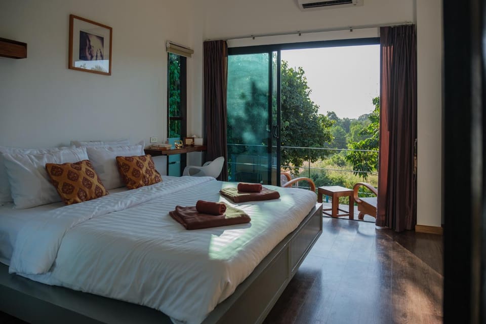Sam Lanta Villa in Sala Dan
