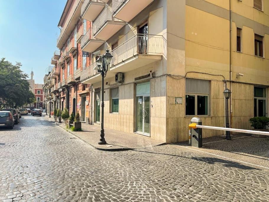 Property building, Neighbourhood, City view, Street view, Location