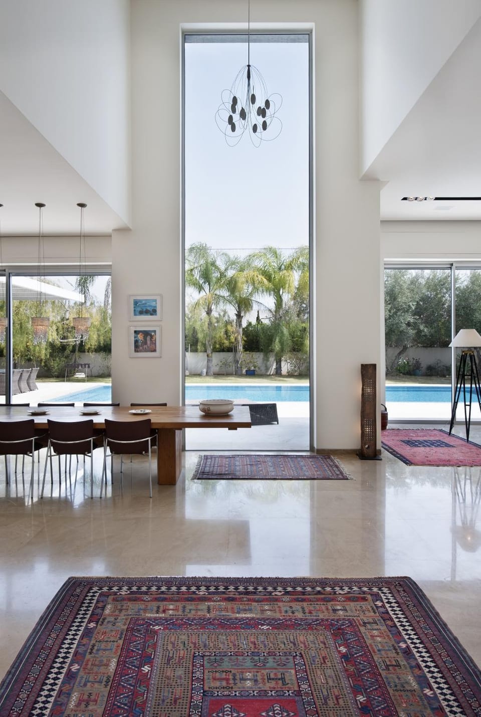 Facade/entrance, Garden, Garden, Dining area