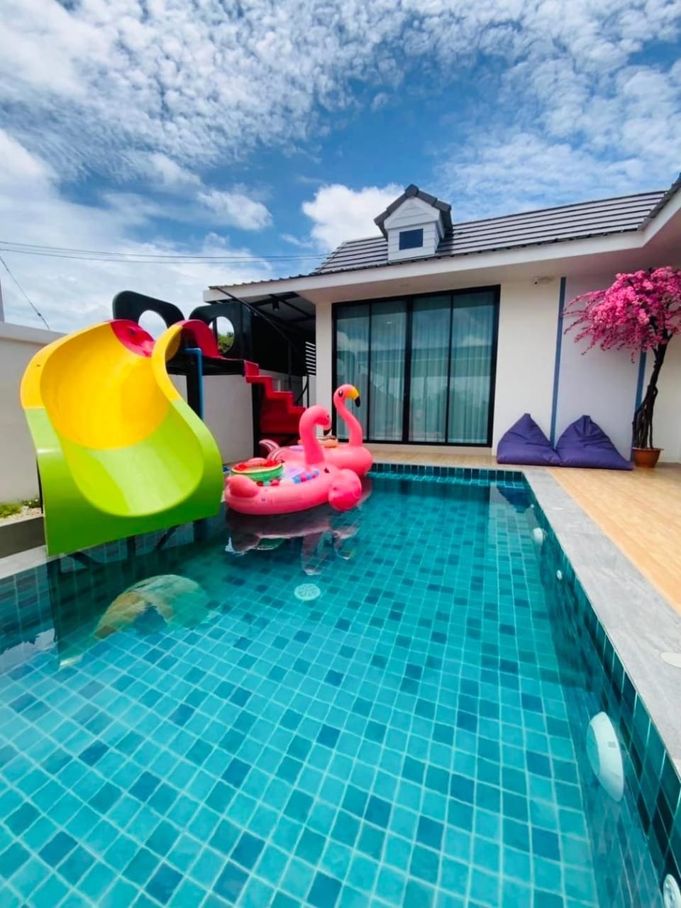 Swimming pool