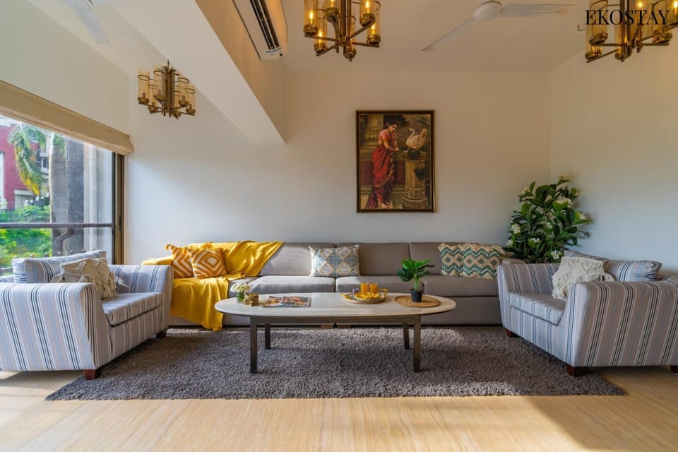 Living room, Seating area