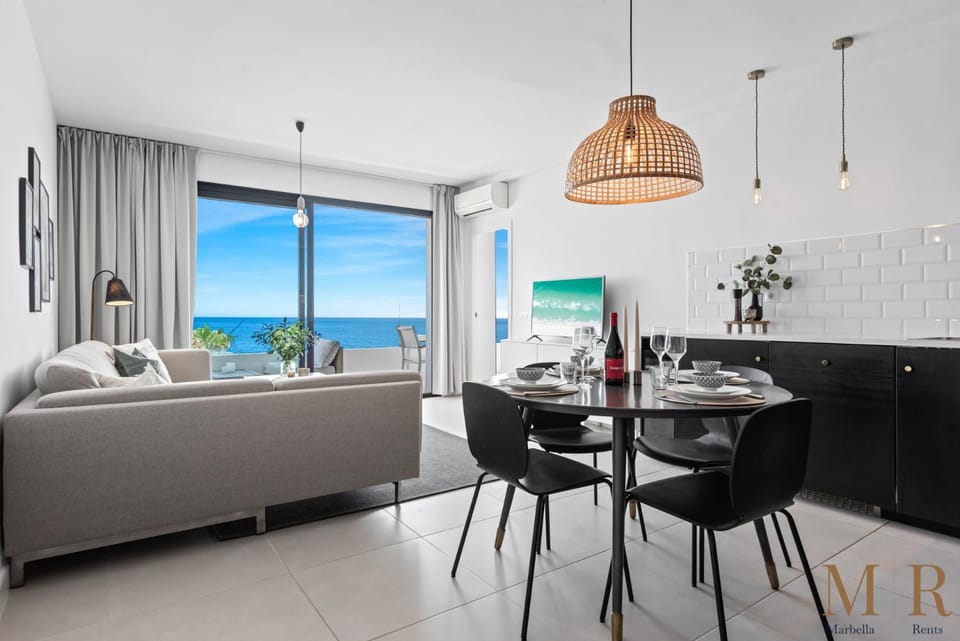 Living room, Seating area, Dining area, Sea view