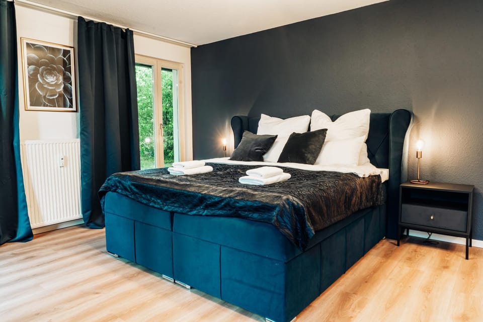 Bed, Bedroom