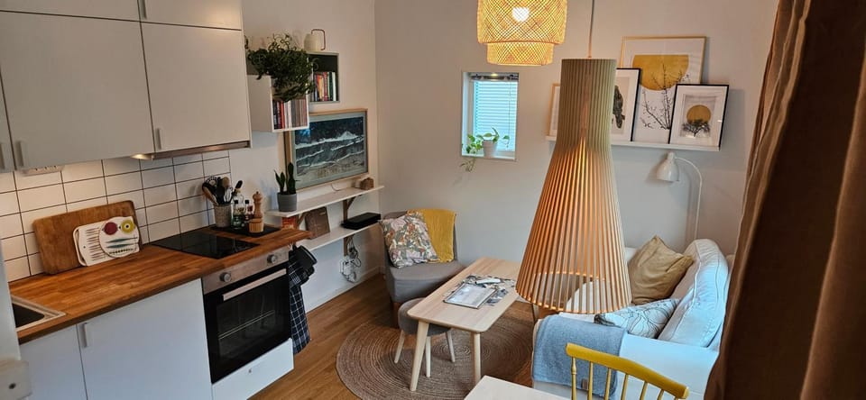 TV and multimedia, Seating area