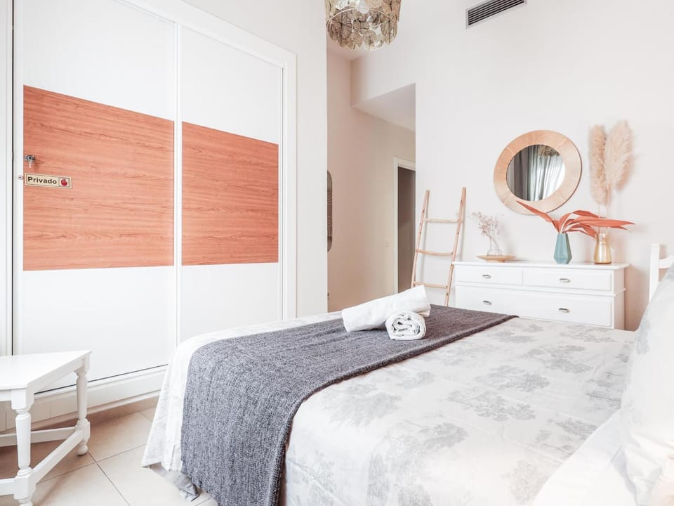Fantástico APT junto Museo Bellas Artes CENTRO Apartment in Seville