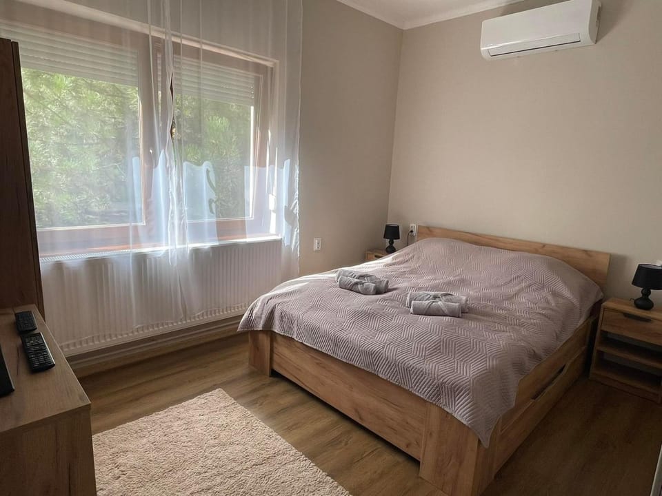 Tulipán Apartman Apartment in Hungary