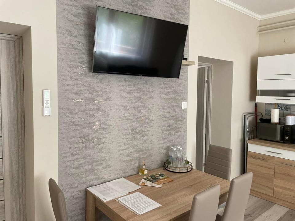 Tulipán Apartman Apartment in Hungary