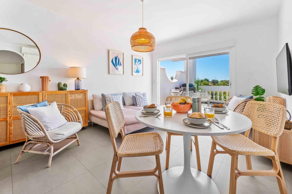 Las Palmas 8b Oasis Properties Apartment in Nerja