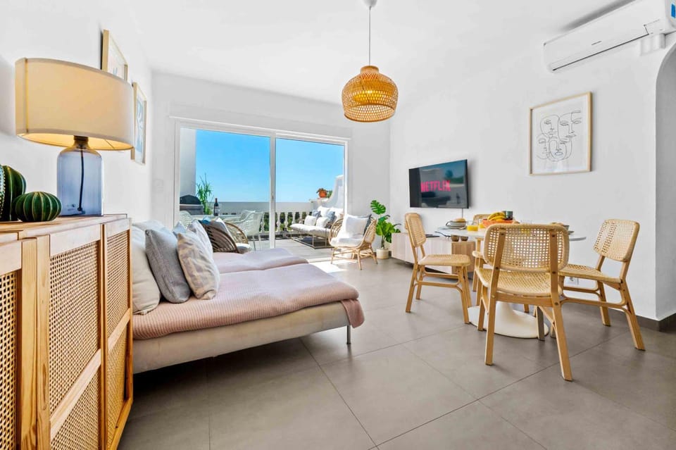Las Palmas 8b Oasis Properties Apartment in Nerja