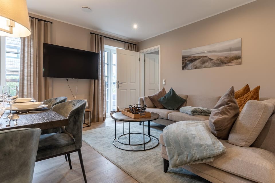 Summer Diek Reetdachhaus Summerdiek 11 House in Sankt Peter-Ording