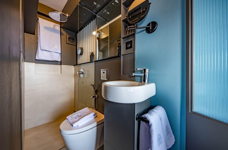 PituRooms Hotel in Indonesia