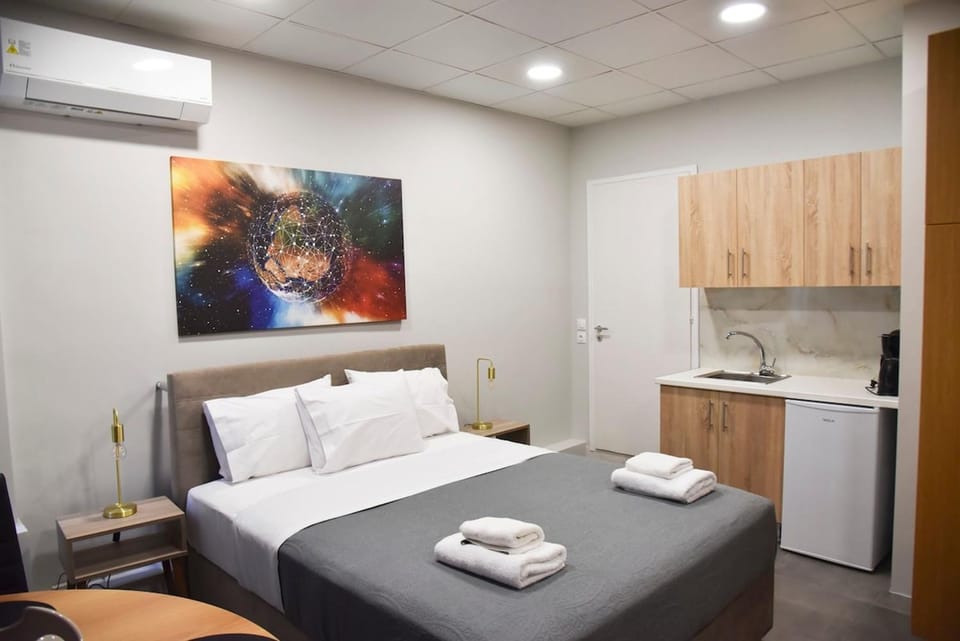 Athens Zeus A by Super Host Hub Apartment in Athens