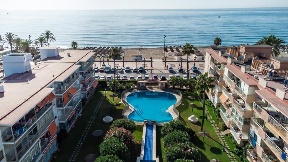 Bird's eye view, Beach, Sea view, Swimming pool