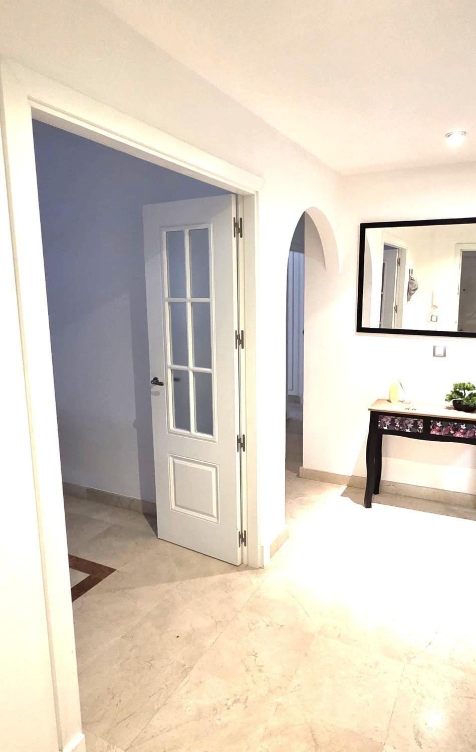 Beachfront 3 Bed Apt San Luis De Sabinillas Apartment in San Luis de Sabinillas