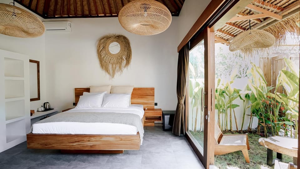 Garden, Photo of the whole room, Bedroom