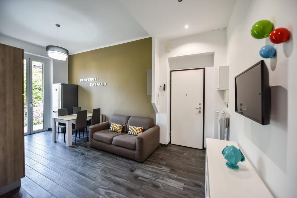 Benvenuti Casa Leo - Elegante Appartamento Apartment in Turin