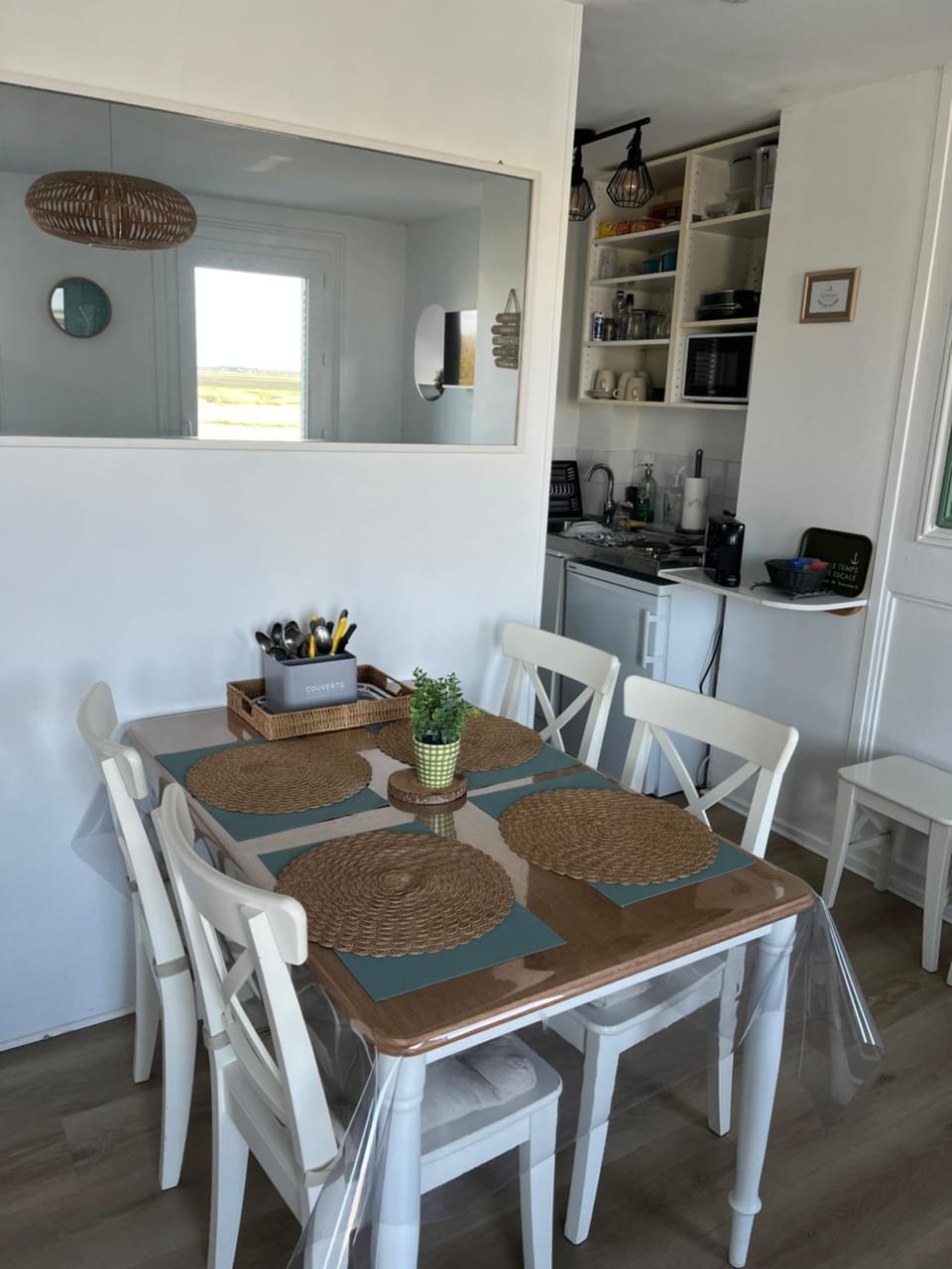La loge en baie Apartment in France