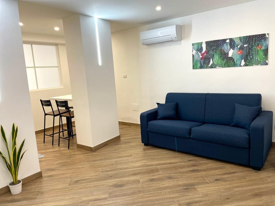 Living room, air conditioner