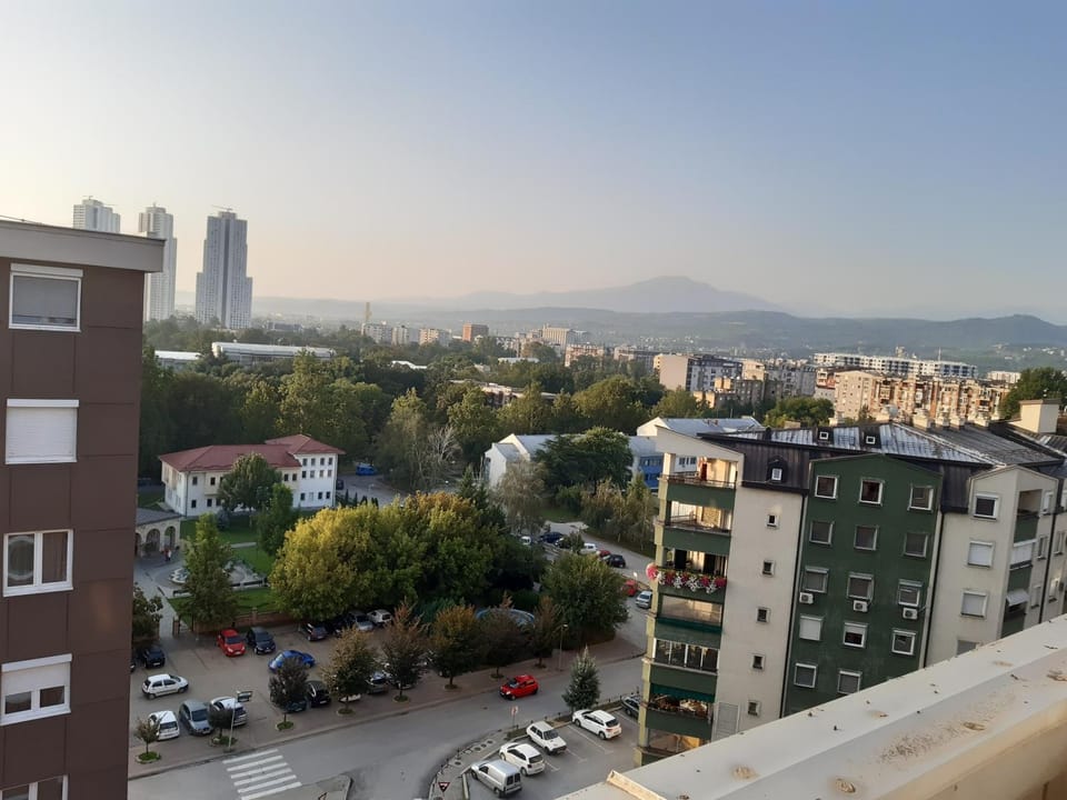 Neighbourhood, City view, Mountain view