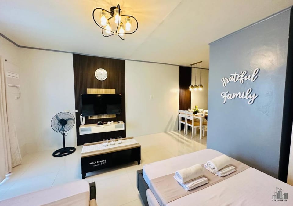 Bed, Photo of the whole room, Bedroom, towels, wardrobe