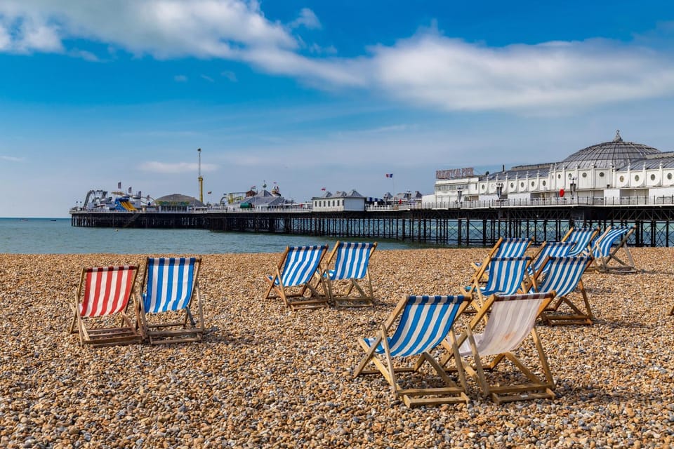 Nearby landmark, Natural landscape, Beach, Evening entertainment, Sea view, sunbed
