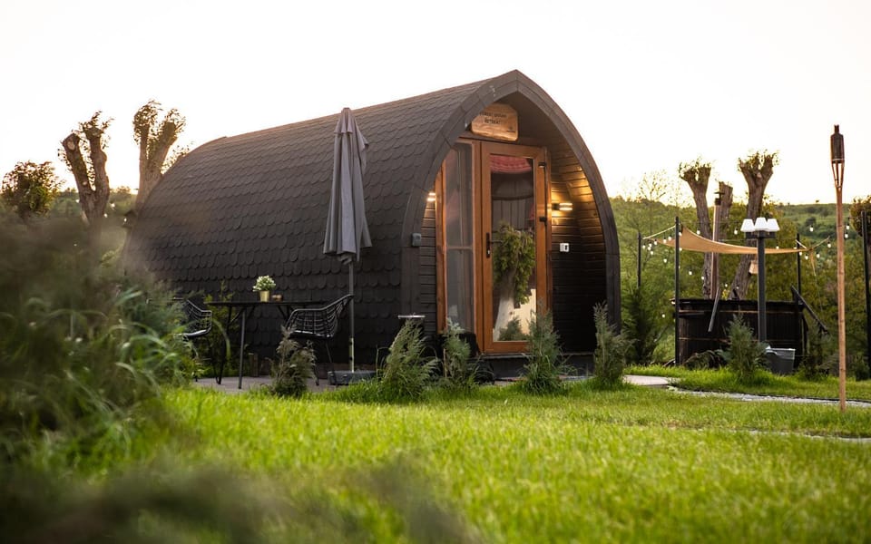 Glamp In Style Pods Resort House in Brașov County