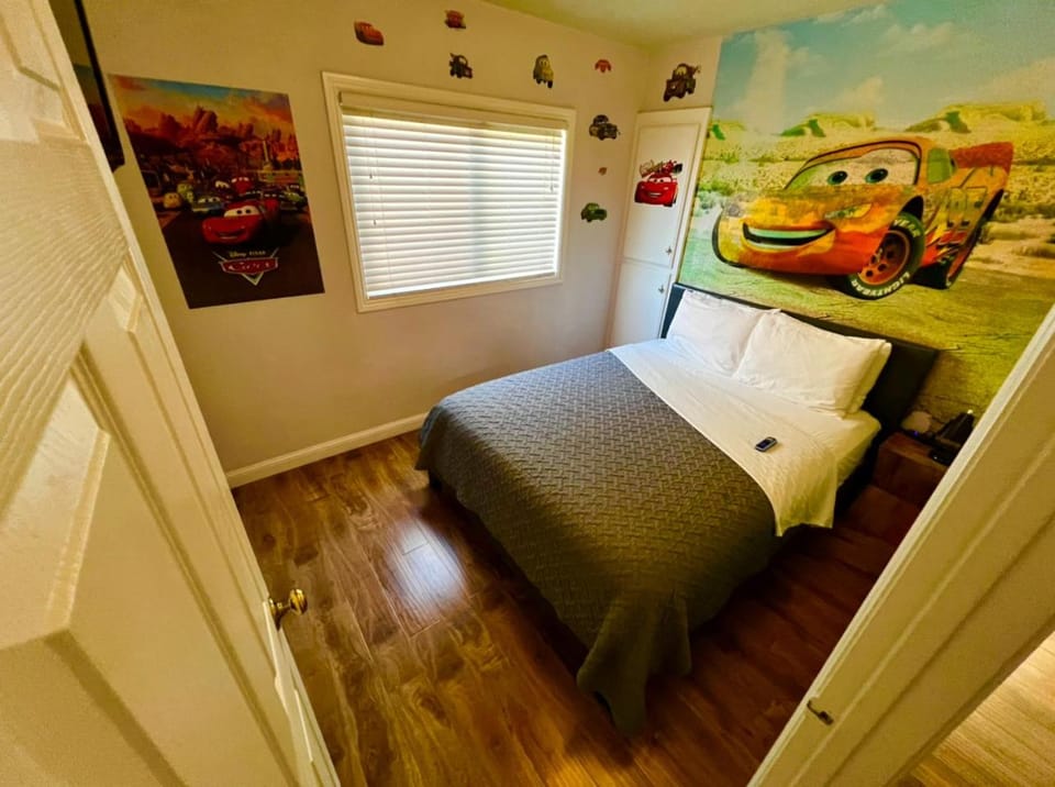 Decorative detail, Bedroom