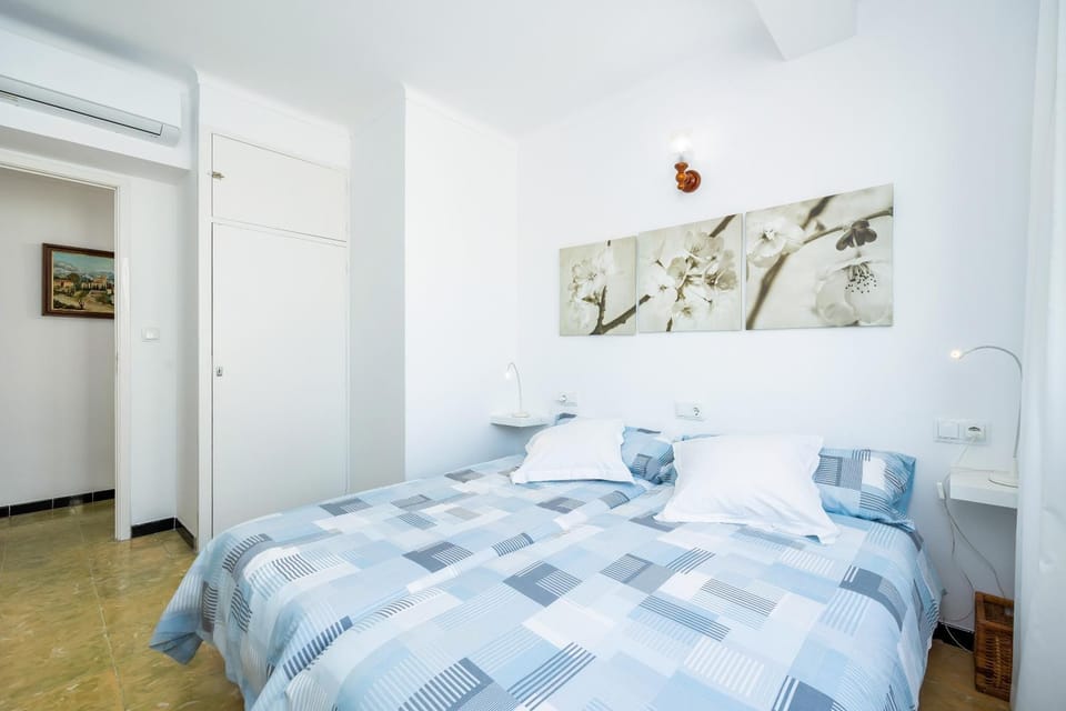 Living room, Bedroom