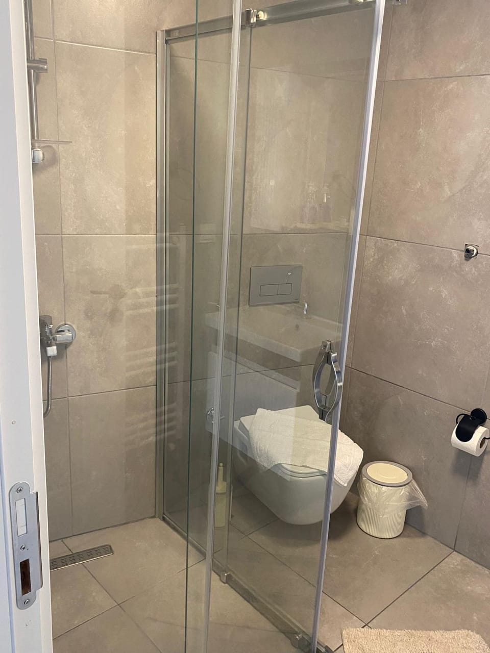 Toilet, Bathroom