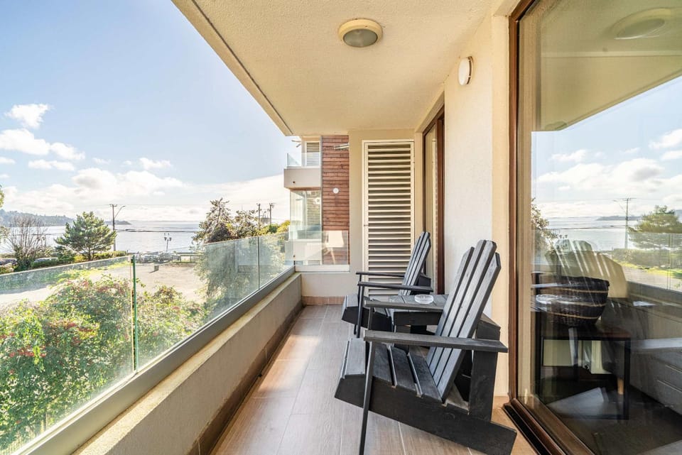 HOM I 2D2B, Estacionamiento, Terraza, Vista parcial al Lago, Wifi, Calefacción Central Apartment in Puerto Varas