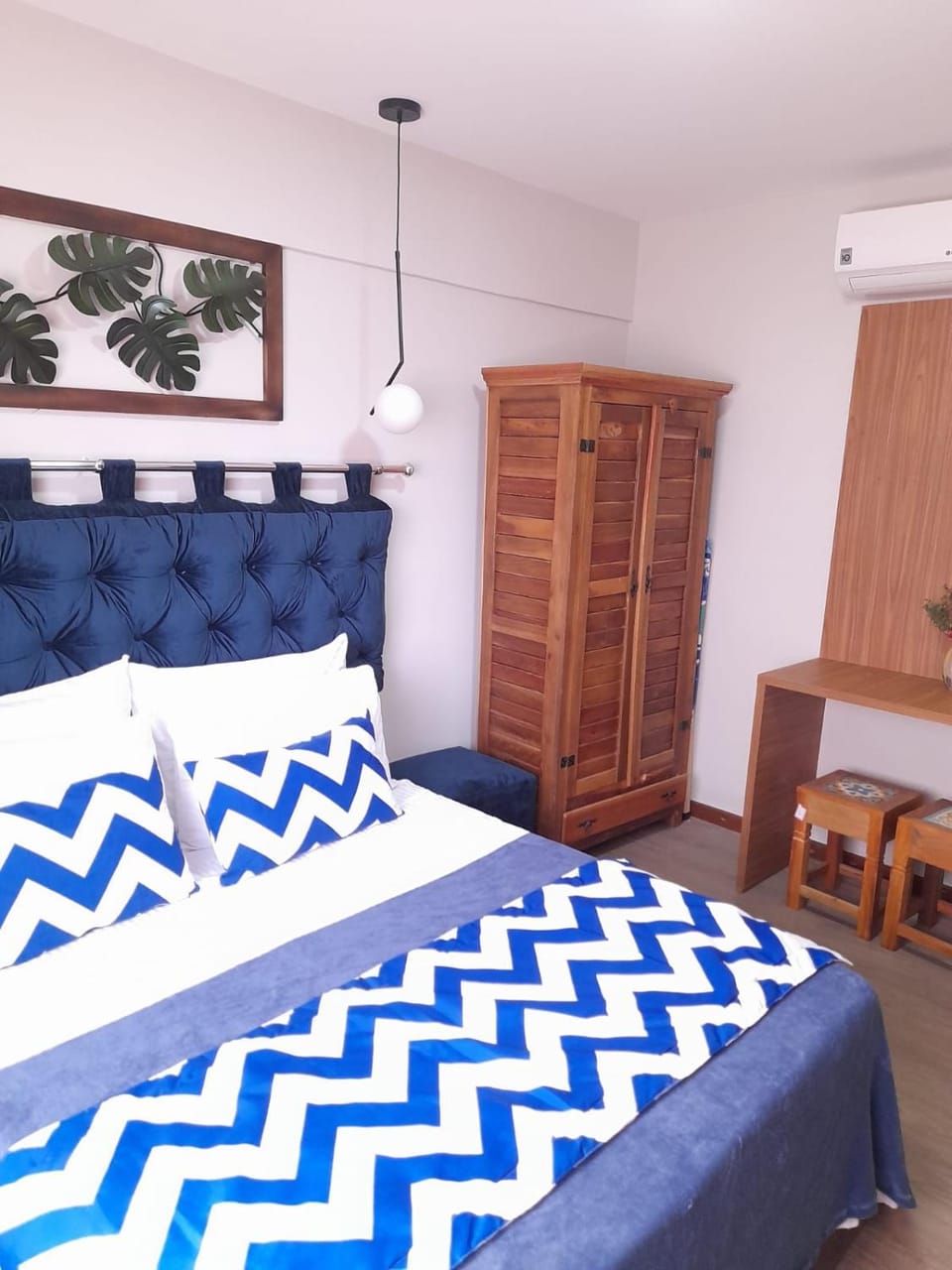 Bed, Photo of the whole room, Bedroom, wardrobe, air conditioner