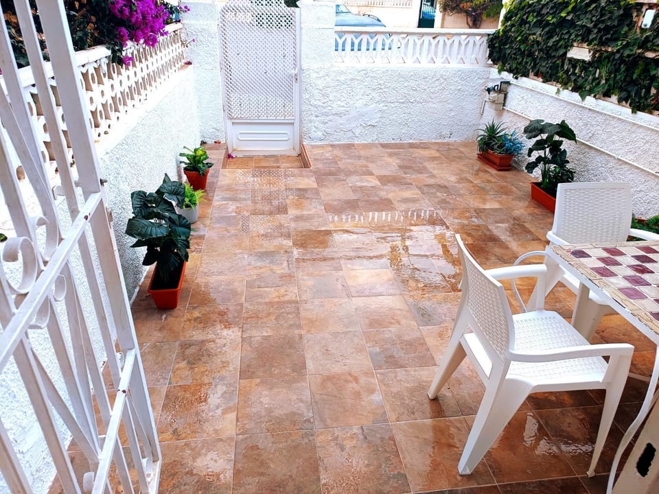 Maravilloso Bungalow Apartment in Alacantí
