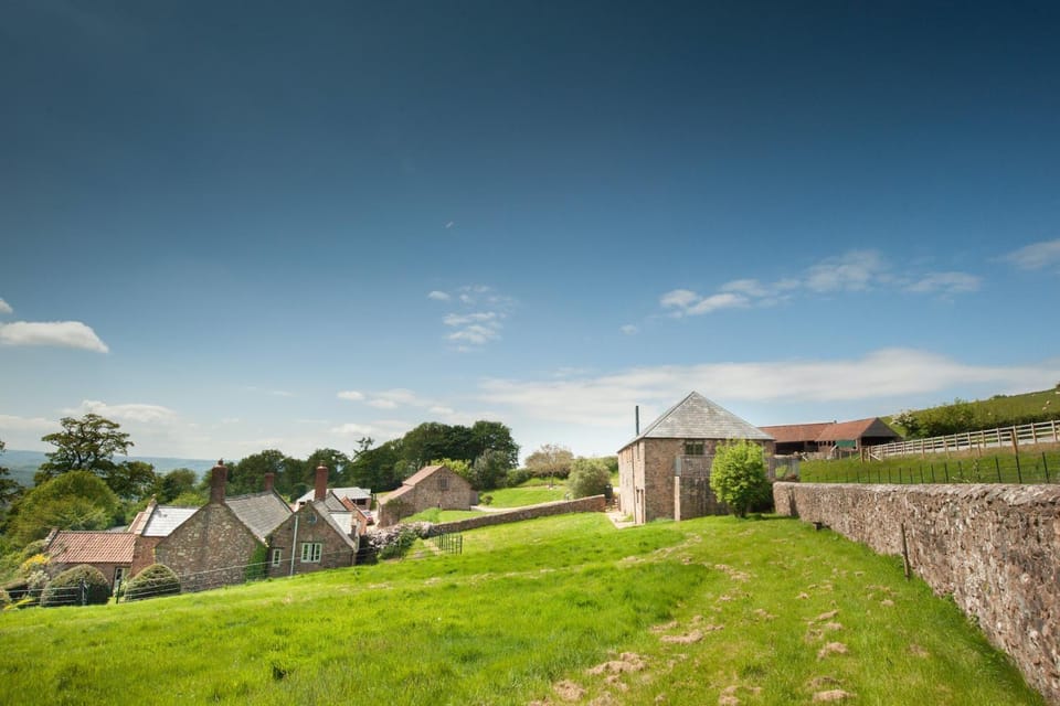 Property building, Day, Natural landscape, View (from property/room), Landmark view