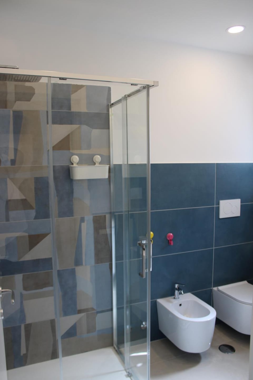 Shower, Toilet, Bathroom, bidet