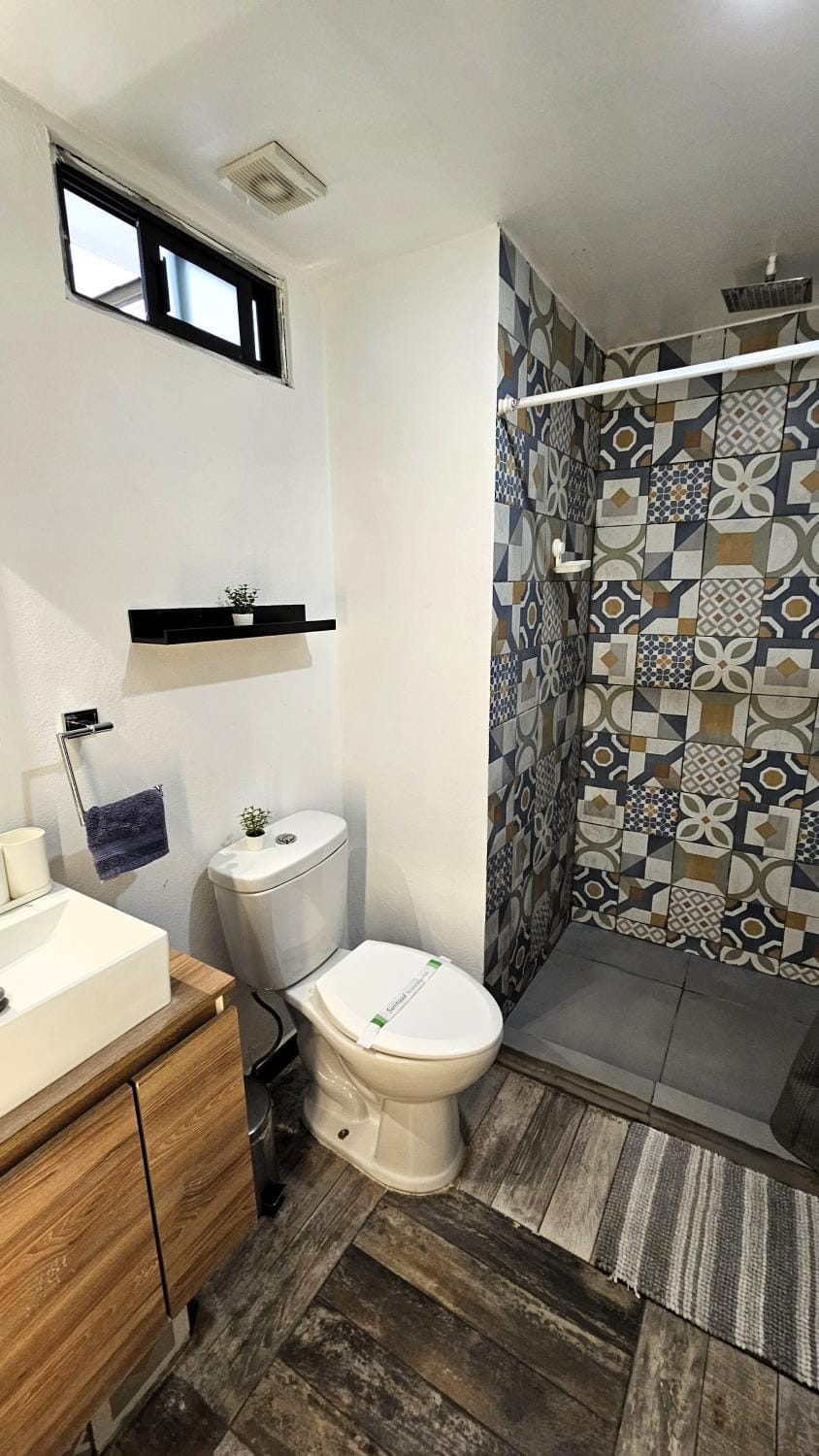 Shower, Toilet, Bathroom