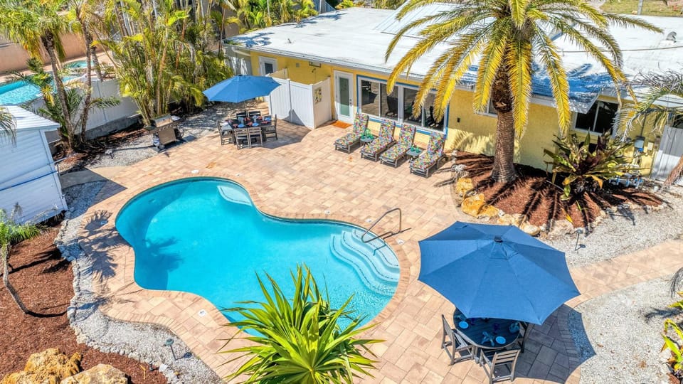 Sandy Rocks House in Florida