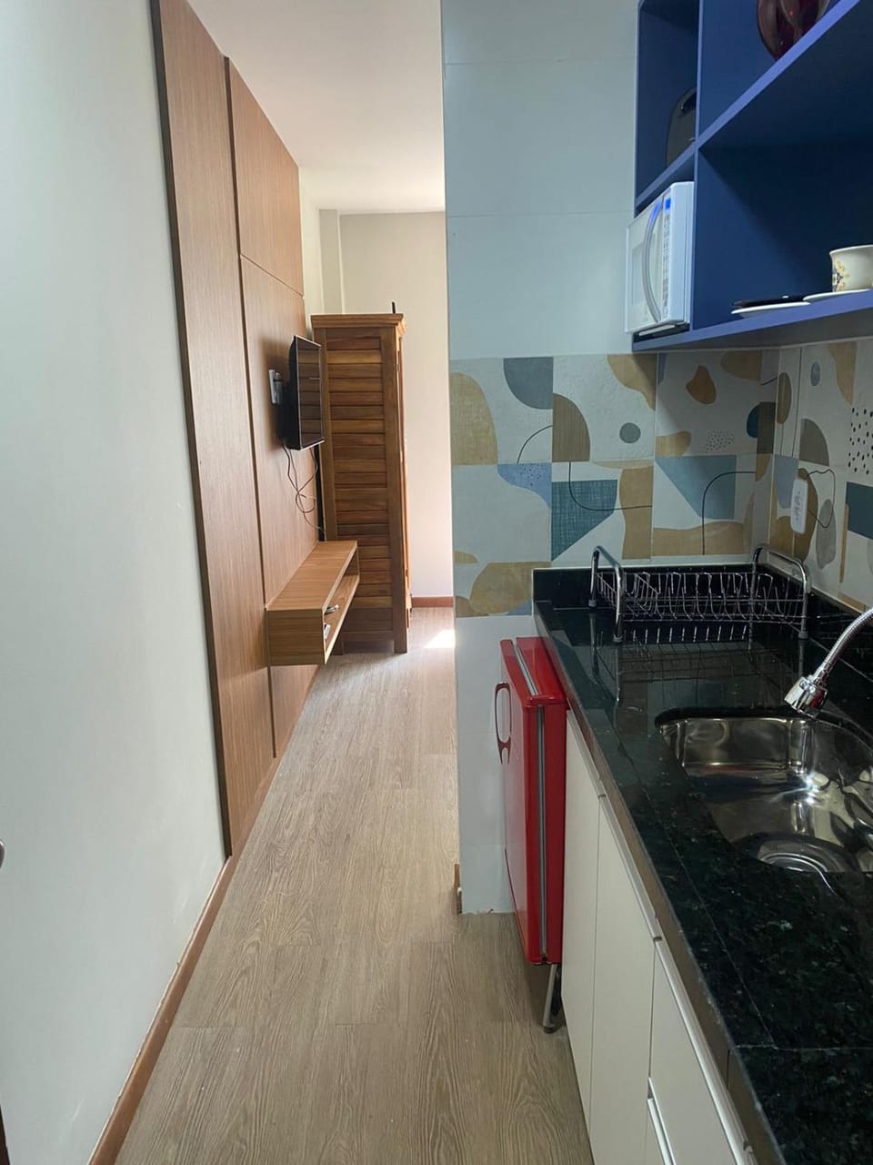 TV and multimedia, Kitchen or kitchenette, oven