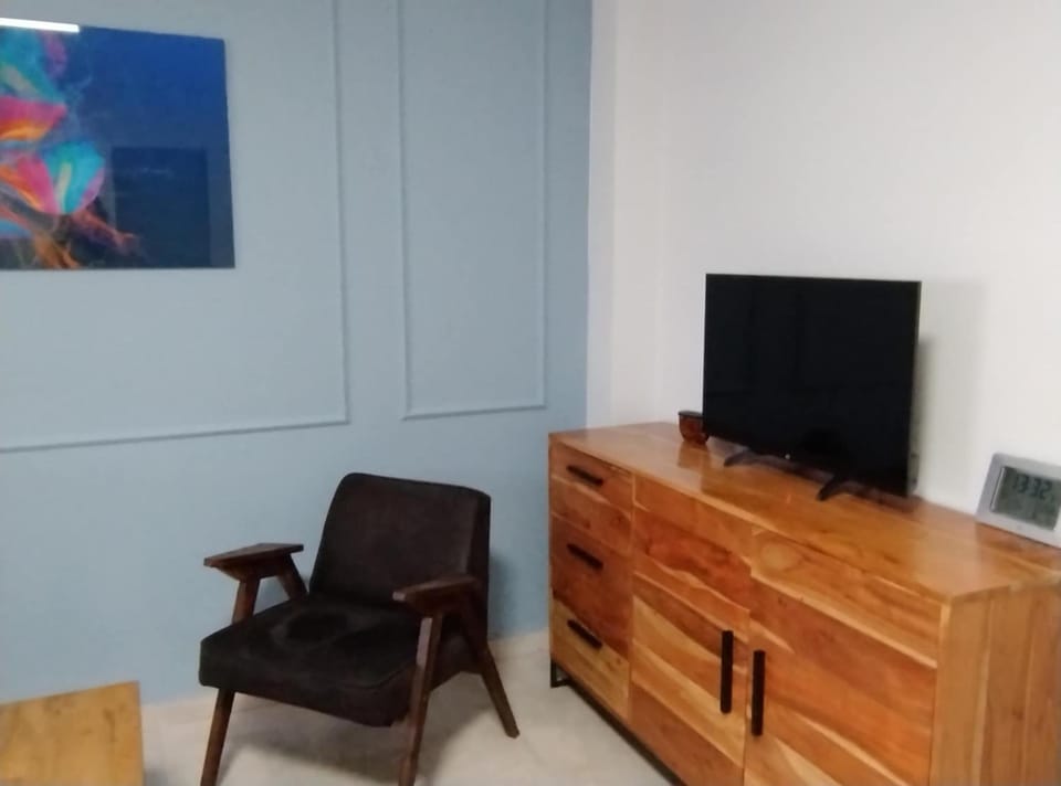 Motyl Apartamenty Studio lub pokój z łazienką - bez aneksu, proszę wybrać właściwy lokal Apartment in Poland