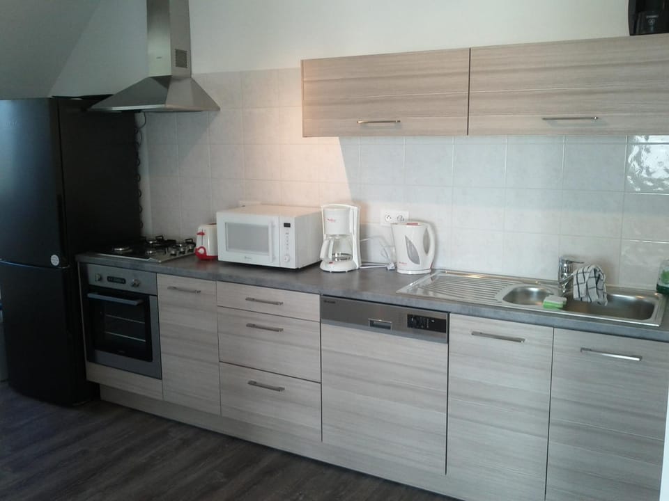 Kitchen or kitchenette, Decorative detail