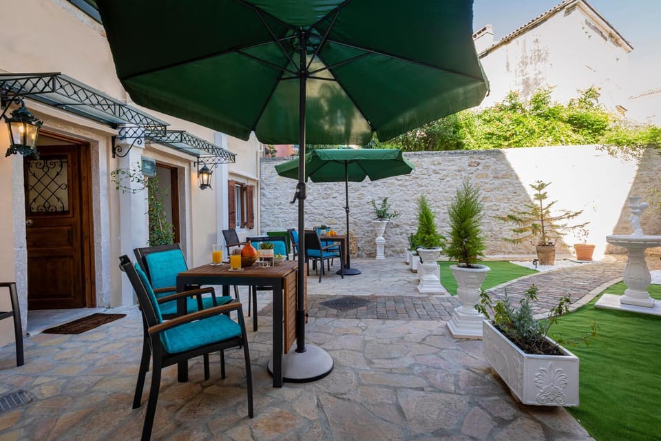 Property building, Patio, Garden view