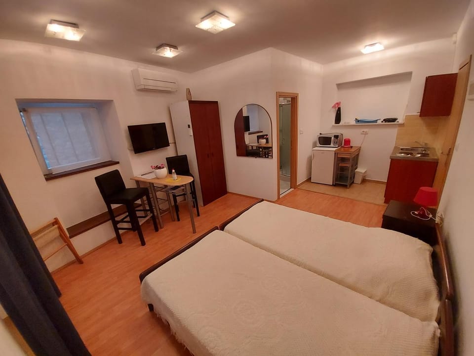 Area and facilities