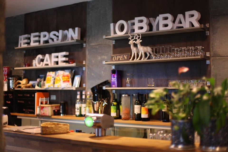 Lobby or reception, Lounge or bar, Decorative detail